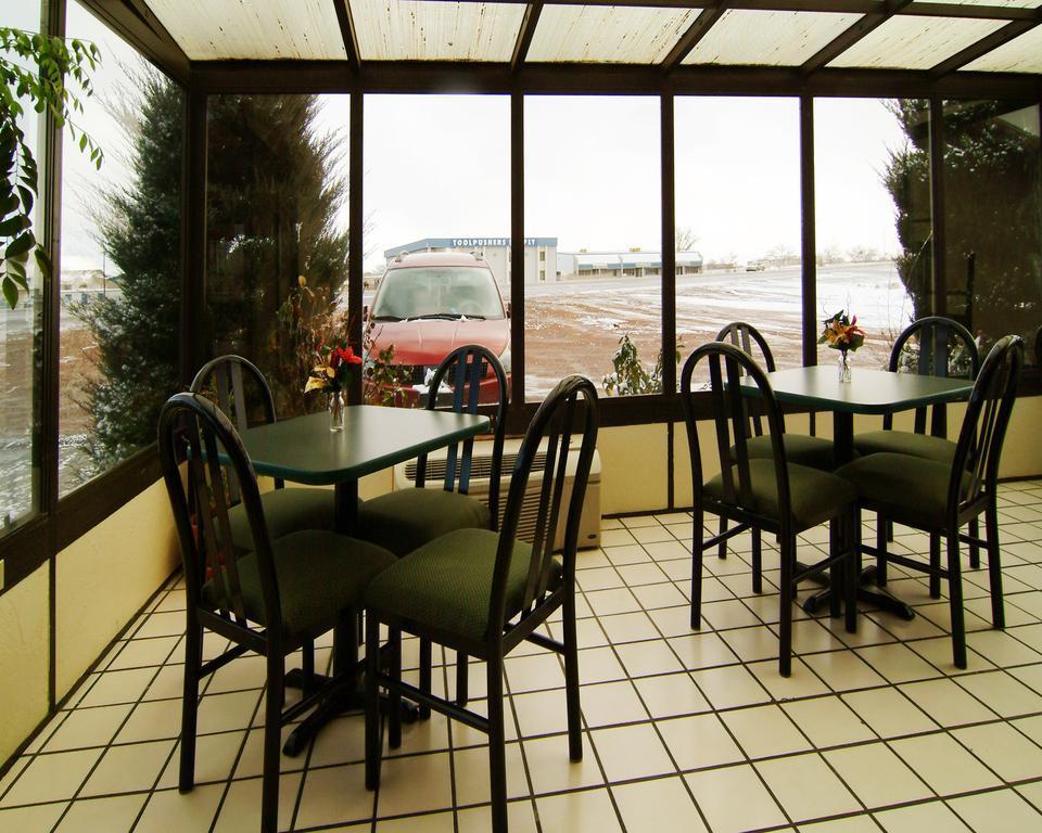 Rodeway Inn Farmington Exterior foto