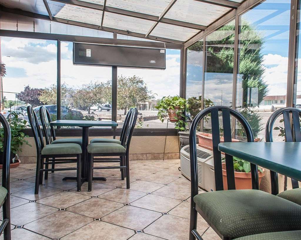 Rodeway Inn Farmington Restaurant foto